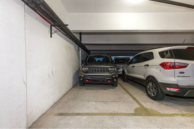 Imagem Apartamento com 1 Quarto à Venda, 77 m² em Bom Fim - Porto Alegre Imagem Apartamento com 1 Quarto à Venda, 77 m² em Bom Fim - Porto Alegre