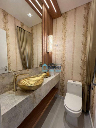Imagem Casa com 4 Quartos à Venda, 197 m² em Centro - Tramandaí