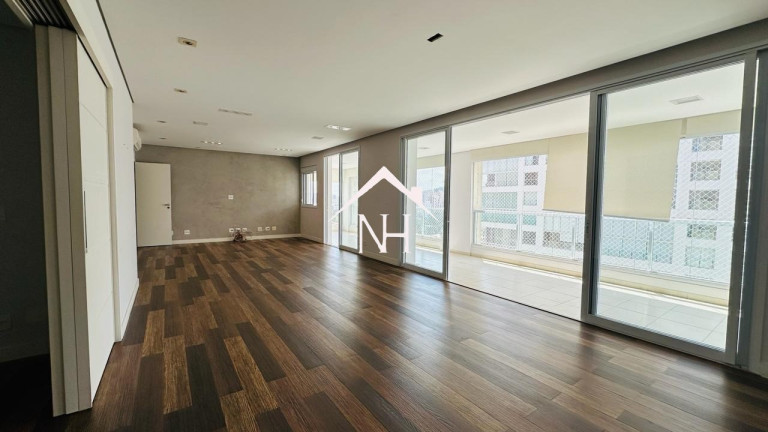 Imagem Apartamento com 3 Quartos à Venda, 233 m² em Campo Belo - São Paulo