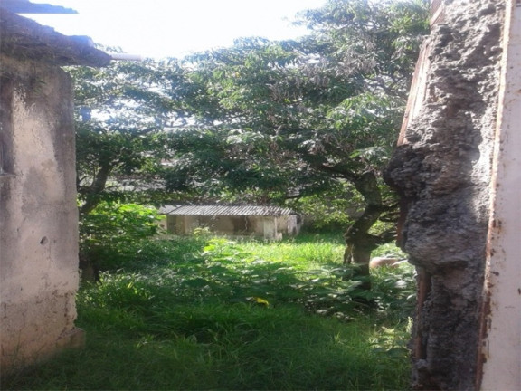 Imagem Casa com 2 Quartos à Venda, 312 m² em Jd. Yolanda - Jacareí Imagem Casa com 2 Quartos à Venda, 312 m² em Jd. Yolanda - Jacareí