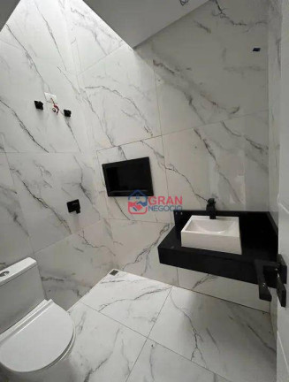 Imagem Sobrado com 3 Quartos à Venda, 128 m² em Xaxim - Curitiba Imagem Sobrado com 3 Quartos à Venda, 128 m² em Xaxim - Curitiba