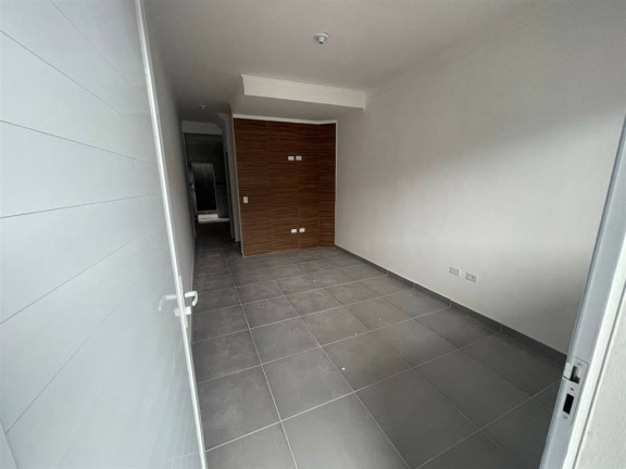 Imagem Casa com 2 Quartos à Venda, 70 m² em Esmeralda - Praia Grande Imagem Casa com 2 Quartos à Venda, 70 m² em Esmeralda - Praia Grande