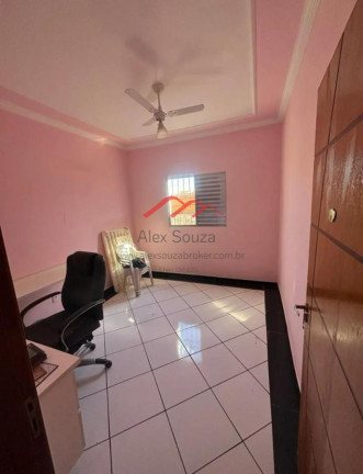 Imagem Casa com 4 Quartos à Venda, 192 m² em Jardim Macarenko - Sumaré Imagem Casa com 4 Quartos à Venda, 192 m² em Jardim Macarenko - Sumaré