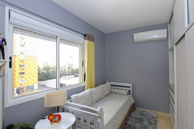 Imagem Imóvel com 3 Quartos à Venda, 65 m² em Partenon - Porto Alegre Imagem Imóvel com 3 Quartos à Venda, 65 m² em Partenon - Porto Alegre