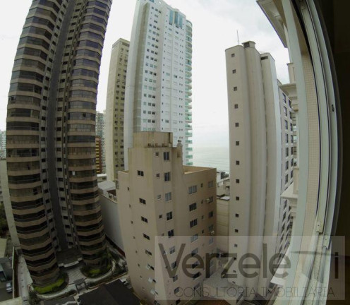 Imagem Apartamento com 4 Quartos à Venda, 316 m² em Centro - Balneário Camboriú Imagem Apartamento com 4 Quartos à Venda, 316 m² em Centro - Balneário Camboriú