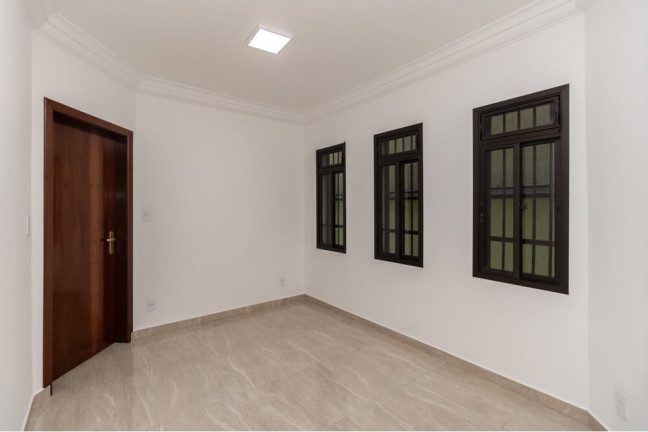 Imagem Casa com 3 Quartos à Venda,  em Sítio Da Figueira - São Paulo