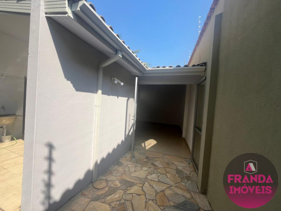 Imagem Casa com 4 Quartos para Alugar, 100 m² em Itaguá - Ubatuba Imagem Casa com 4 Quartos para Alugar, 100 m² em Itaguá - Ubatuba