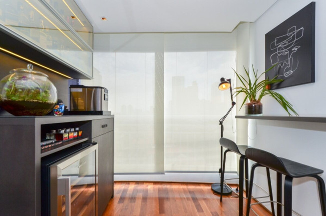 Imagem Apartamento com 4 Quartos à Venda, 131 m² em Aclimação - São Paulo Imagem Apartamento com 4 Quartos à Venda, 131 m² em Aclimação - São Paulo