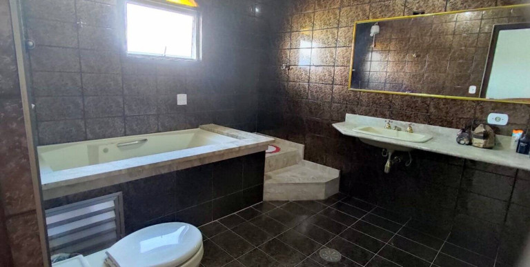 Imagem Sobrado com 4 Quartos à Venda, 522 m² em Balneário Arpoador - Peruíbe Imagem Sobrado com 4 Quartos à Venda, 522 m² em Balneário Arpoador - Peruíbe