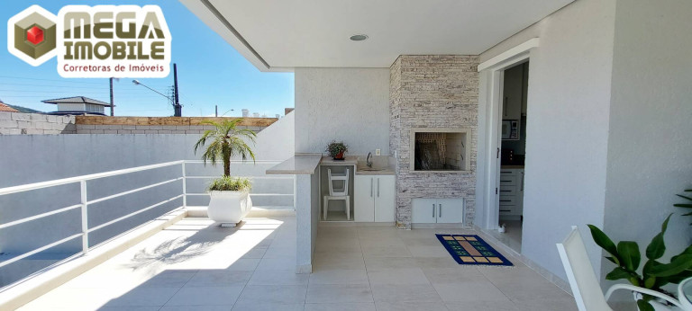 Imagem Casa com 3 Quartos à Venda, 300 m² em João Paulo - Florianópolis