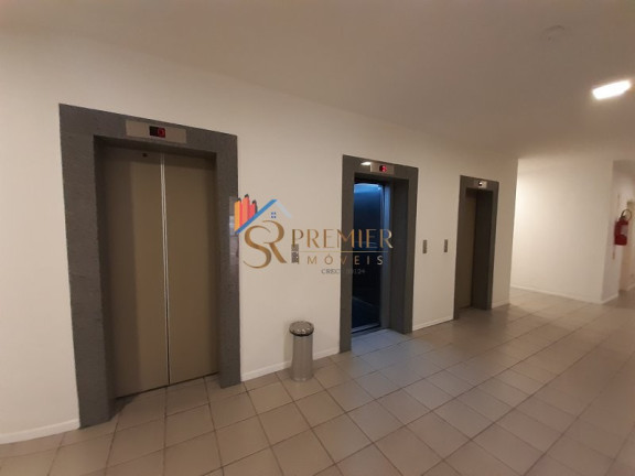 Sala Comercial à Venda, 60 m² em Centro - Florianópolis