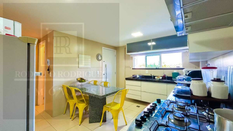 Imagem Apartamento com 3 Quartos à Venda, 203 m² em Engenheiro Luciano Cavalcante - Fortaleza Imagem Apartamento com 3 Quartos à Venda, 203 m² em Engenheiro Luciano Cavalcante - Fortaleza