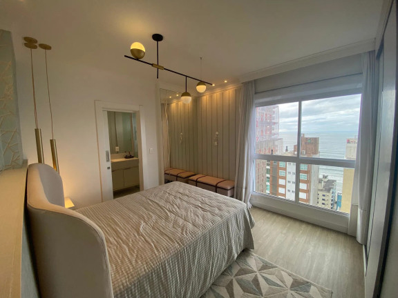 Imagem Apartamento com 4 Quartos à Venda, 195 m² em Meia Praia - Itapema