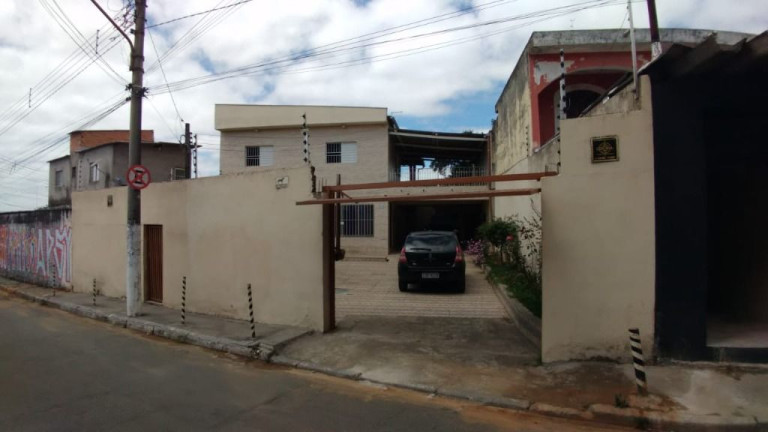 Sobrado com 5 Quartos à Venda, 201 m² em Jardim Gonçalves - Itaquaquecetuba