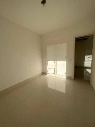 Imagem Casa com 4 Quartos à Venda, 200 m² em Jardim Camburi - Vitória Imagem Casa com 4 Quartos à Venda, 200 m² em Jardim Camburi - Vitória