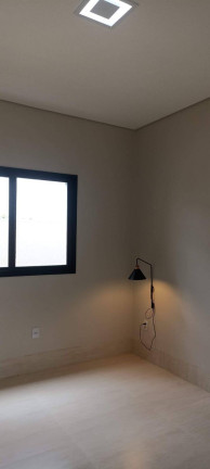 Imagem Casa com 3 Quartos à Venda, 210 m² em Condomínio Belvedere - Cuiabá