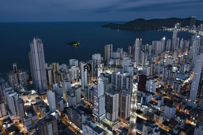Imagem Apartamento com 4 Quartos à Venda, 182 m² em Centro - Balneário Camboriú