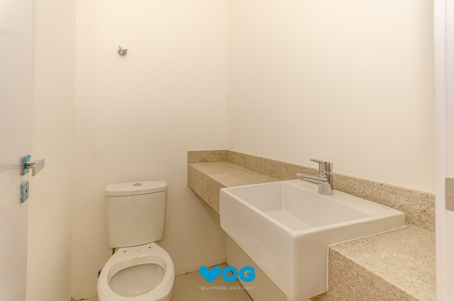 Imagem Imóvel com 3 Quartos à Venda, 184 m² em Rio Branco - Porto Alegre Imagem Imóvel com 3 Quartos à Venda, 184 m² em Rio Branco - Porto Alegre