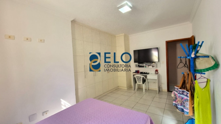 Imagem Casa com 3 Quartos à Venda, 141 m² em Embaré - Santos