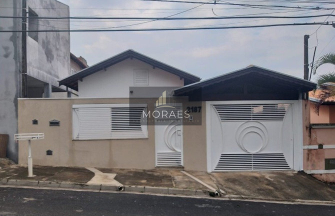Casa com 2 Quartos à Venda, 125 m² em Vila Real - Botucatu