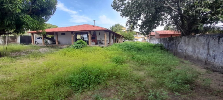 Imagem Casa com 3 Quartos à Venda, 280 m² em Pacheco - Caucaia