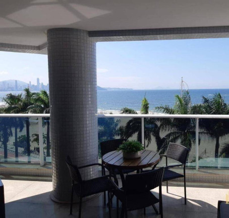 Imagem Apartamento com 5 Quartos à Venda, 242 m² em Centro - Balneário Camboriú Imagem Apartamento com 5 Quartos à Venda, 242 m² em Centro - Balneário Camboriú