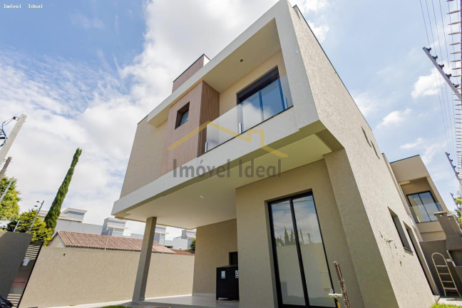 Imagem Casa com 3 Quartos à Venda, 131 m² em Hauer - Curitiba