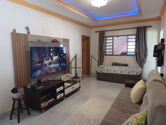 Imagem Casa com 3 Quartos à Venda, 360 m² em Parque Santa Cecília - Aparecida De Goiânia Imagem Casa com 3 Quartos à Venda, 360 m² em Parque Santa Cecília - Aparecida De Goiânia