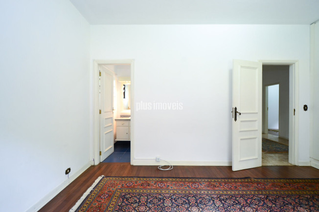 Imagem Casa com 3 Quartos à Venda, 273 m² em Jardim Marajoara - São Paulo Imagem Casa com 3 Quartos à Venda, 273 m² em Jardim Marajoara - São Paulo