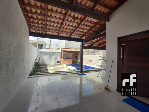 Imagem Casa com 3 Quartos à Venda, 220 m² em São Luiz - Arapiraca