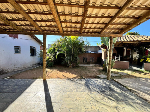 Imagem Casa com 3 Quartos à Venda, 140 m² em São Pedro - Esmeraldas