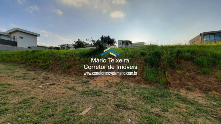 Terreno em Condomínio à Venda, 720 m² em Urbanova - São José Dos Campos