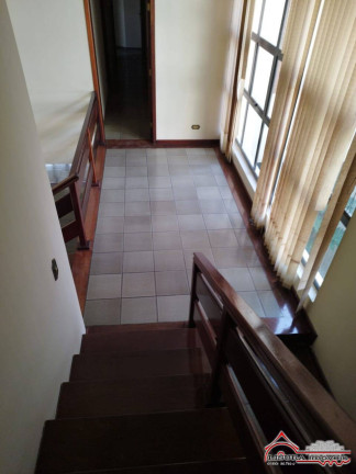 Imagem Casa com 9 Quartos para Alugar, 600 m² em Centro - Jacareí