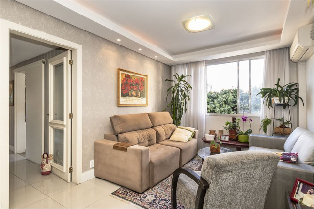 Foto do imóvel Imóvel com 3 Quartos à Venda,  em Mont Serrat - Porto Alegre