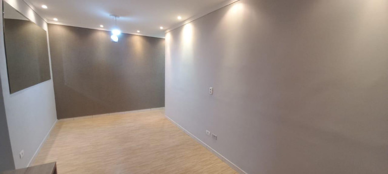 Imagem Imóvel com 2 Quartos à Venda, 55 m² Imagem Imóvel com 2 Quartos à Venda, 55 m²