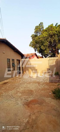 Imagem Casa com 2 Quartos à Venda, 75 m² em Jardim Tarumã - Campo Grande