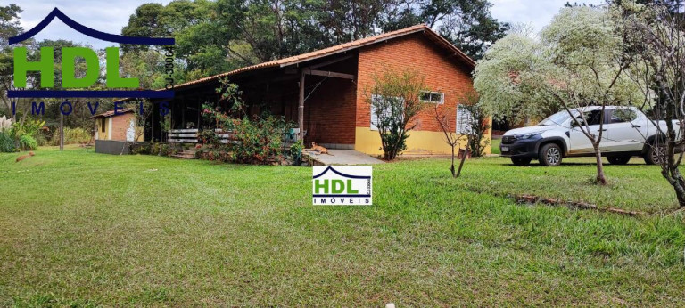 Chácara com 10 Quartos à Venda, 7 m² em Zona Rural - Hidrolândia