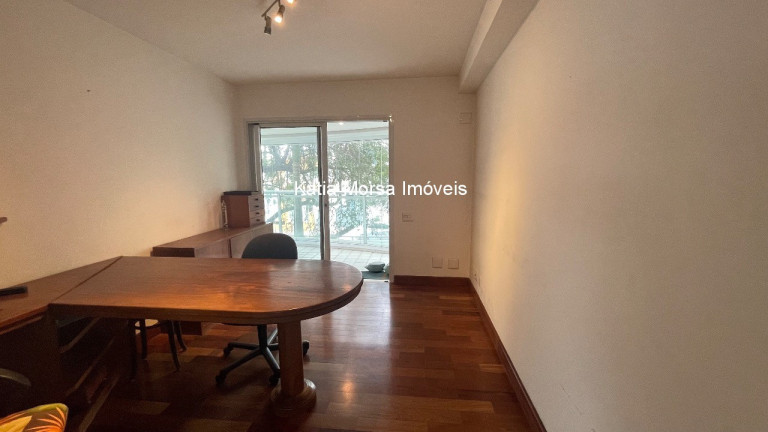 Imagem Imóvel com 4 Quartos à Venda, 438 m² em Pacaembu - São Paulo Imagem Imóvel com 4 Quartos à Venda, 438 m² em Pacaembu - São Paulo