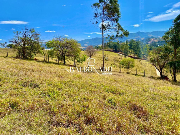 Terreno à Venda, 318 m² em Centro - Extrema