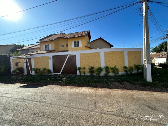 Imagem Sobrado com 3 Quartos à Venda, 146 m² em Jardim Santo Antônio - Goiânia