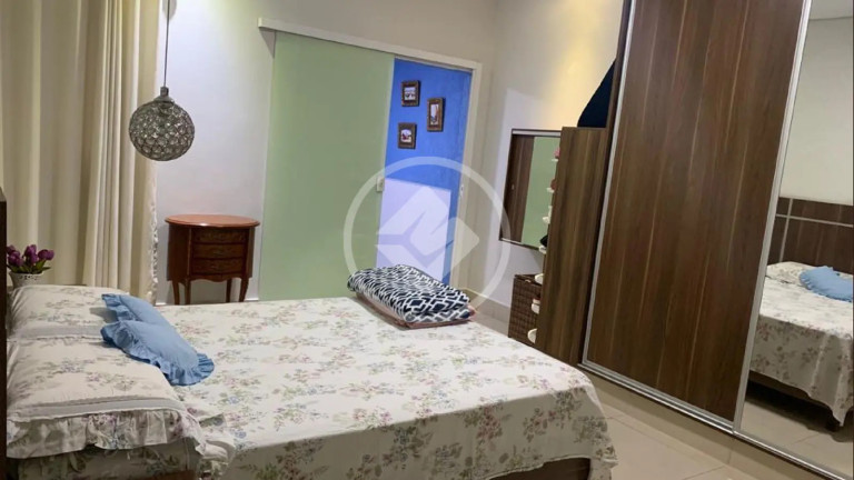 Imagem Casa com 3 Quartos à Venda, 247 m² em Setor Coimbra - Goiânia Imagem Casa com 3 Quartos à Venda, 247 m² em Setor Coimbra - Goiânia