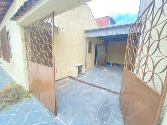 Imagem Casa com 2 Quartos à Venda, 84 m² em Saracuruna - Duque De Caxias