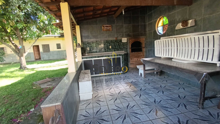 Imagem Casa com 3 Quartos à Venda, 2.000 m² em Vale Da Figueira (ponta Negra) - Maricá Imagem Casa com 3 Quartos à Venda, 2.000 m² em Vale Da Figueira (ponta Negra) - Maricá