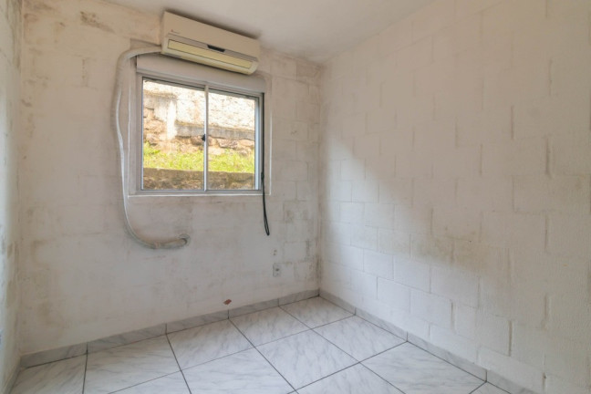 Imagem Apartamento com 2 Quartos à Venda, 40 m² em Agronomia - Porto Alegre