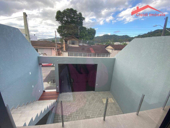 Imagem Sobrado com 3 Quartos à Venda, 203 m² em Saguaçu - Joinville