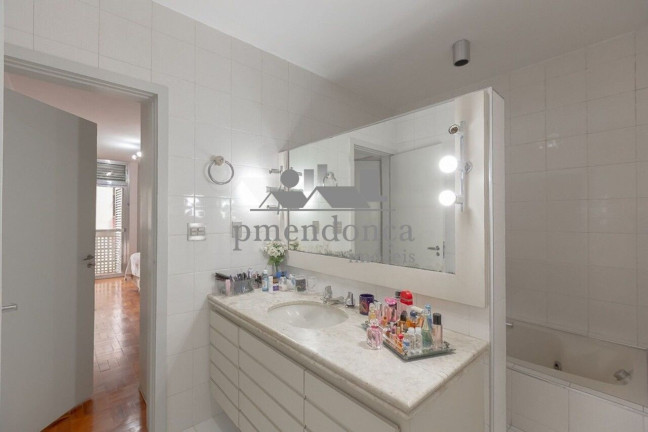 Imagem Apartamento com 3 Quartos à Venda, 240 m² em Higienópolis - São Paulo Imagem Apartamento com 3 Quartos à Venda, 240 m² em Higienópolis - São Paulo