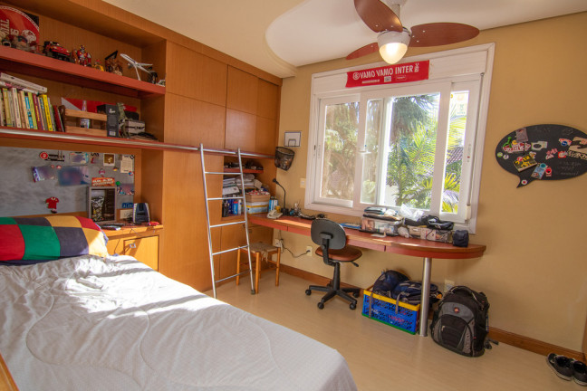 Imagem Casa com 4 Quartos à Venda, 438 m² em Três Figueiras - Porto Alegre