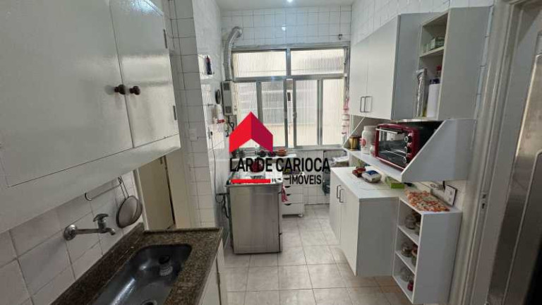 Imagem Apartamento com 2 Quartos à Venda, 72 m² em Copacabana - Rio De Janeiro