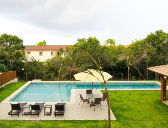 Casa com 7 Quartos à Venda,  em Avenida Farol, S/n - Praia Do Forte, Mata De São João - Mata De São João