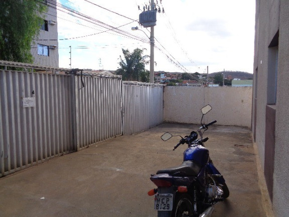 Imagem Imóvel com 2 Quartos à Venda, 1 m² em Jardim Panorama - Montes Claros